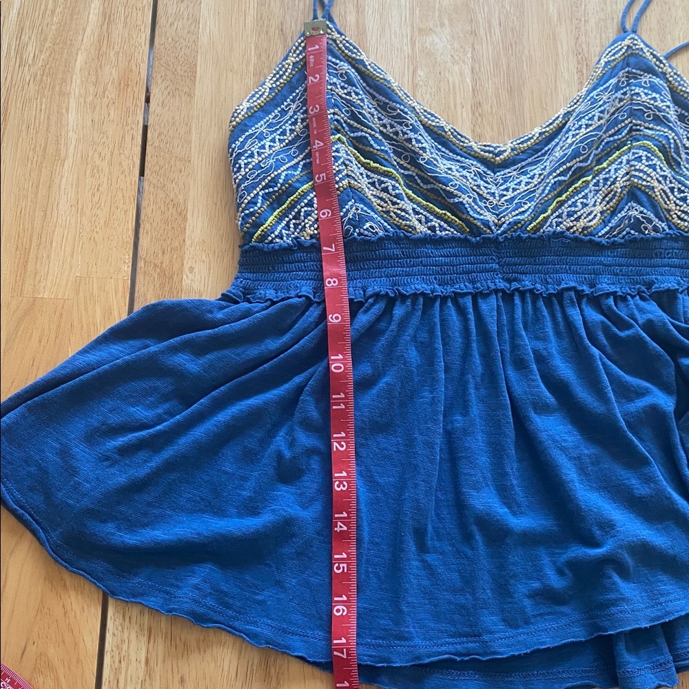 Free People Embroidered Blue Cropped cami Tank Top Babydoll Boho y2k Size L - Picture 6 of 6